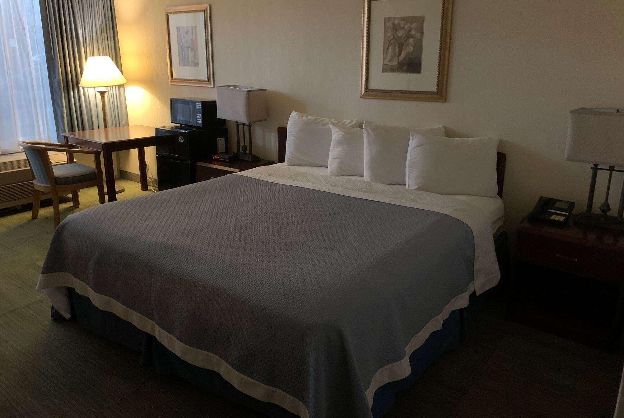 Travelodge By Wyndham Gaylord Extérieur photo
