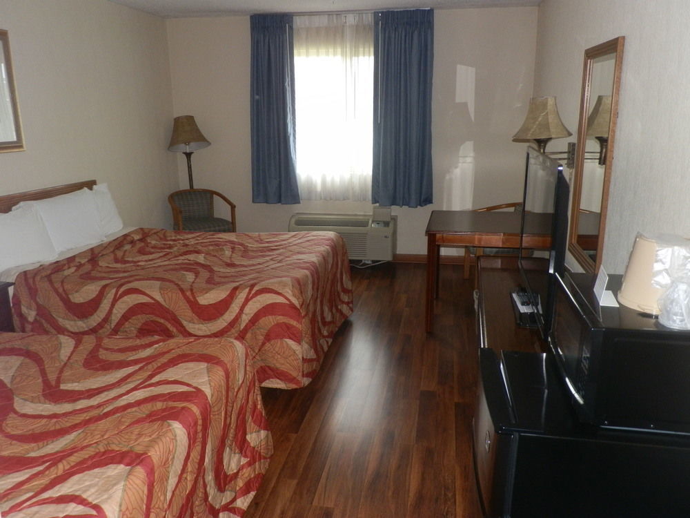 Travelodge By Wyndham Gaylord Extérieur photo