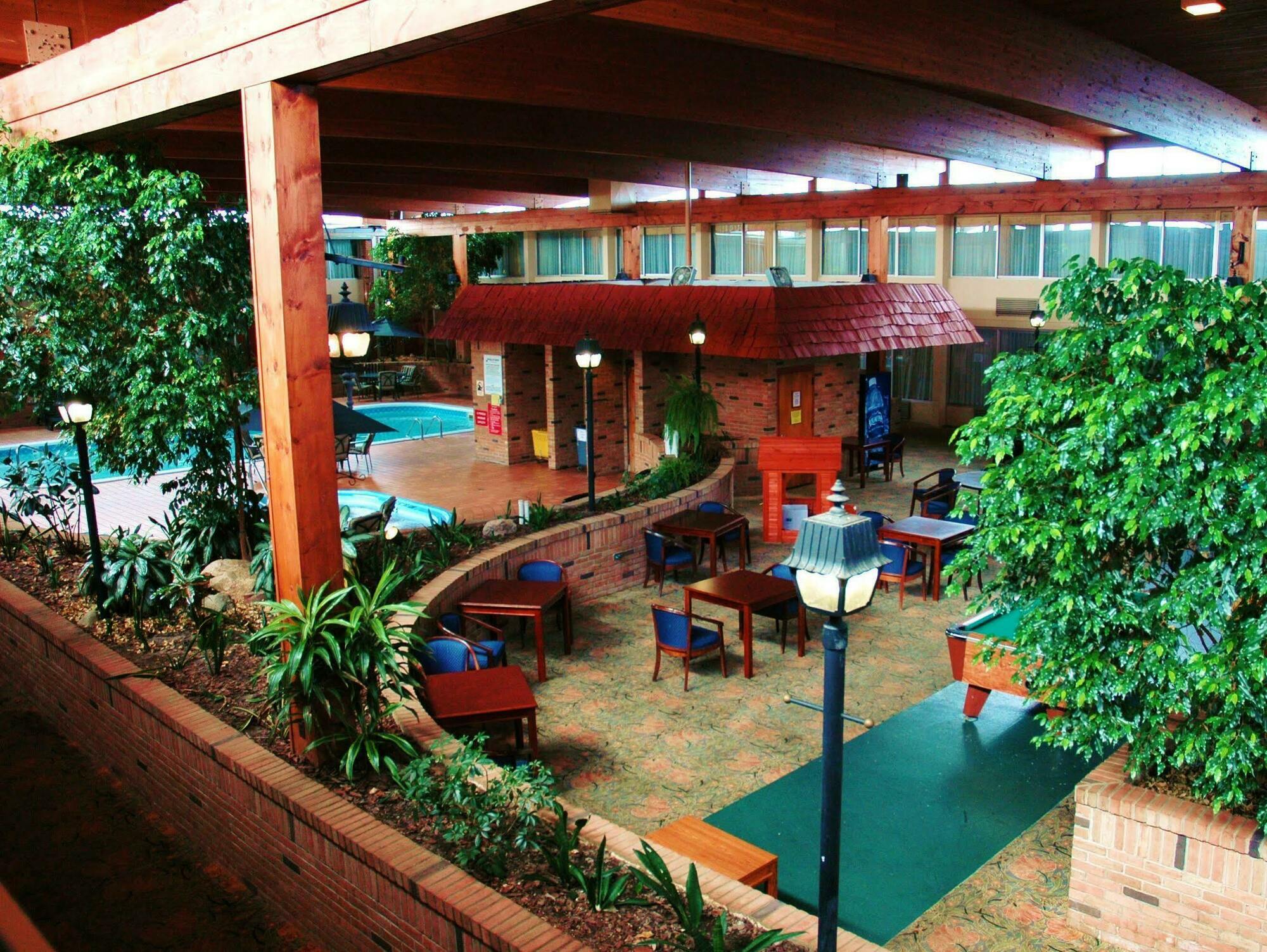 Travelodge By Wyndham Gaylord Extérieur photo